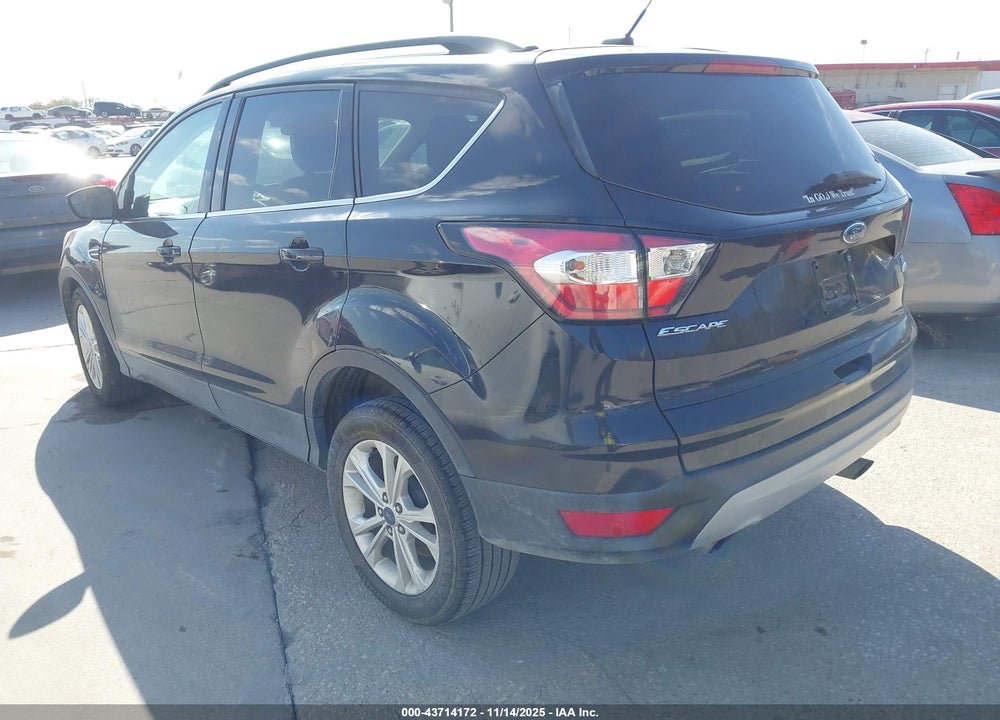 2018 FORD ESCAPE VIN: 1FMCU0GD5JUA92531