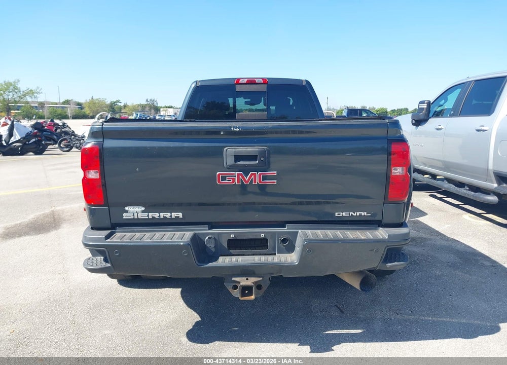 2018 GMC SIERRA 3500HD DENALI VIN: 1GT42YEY3JF125470