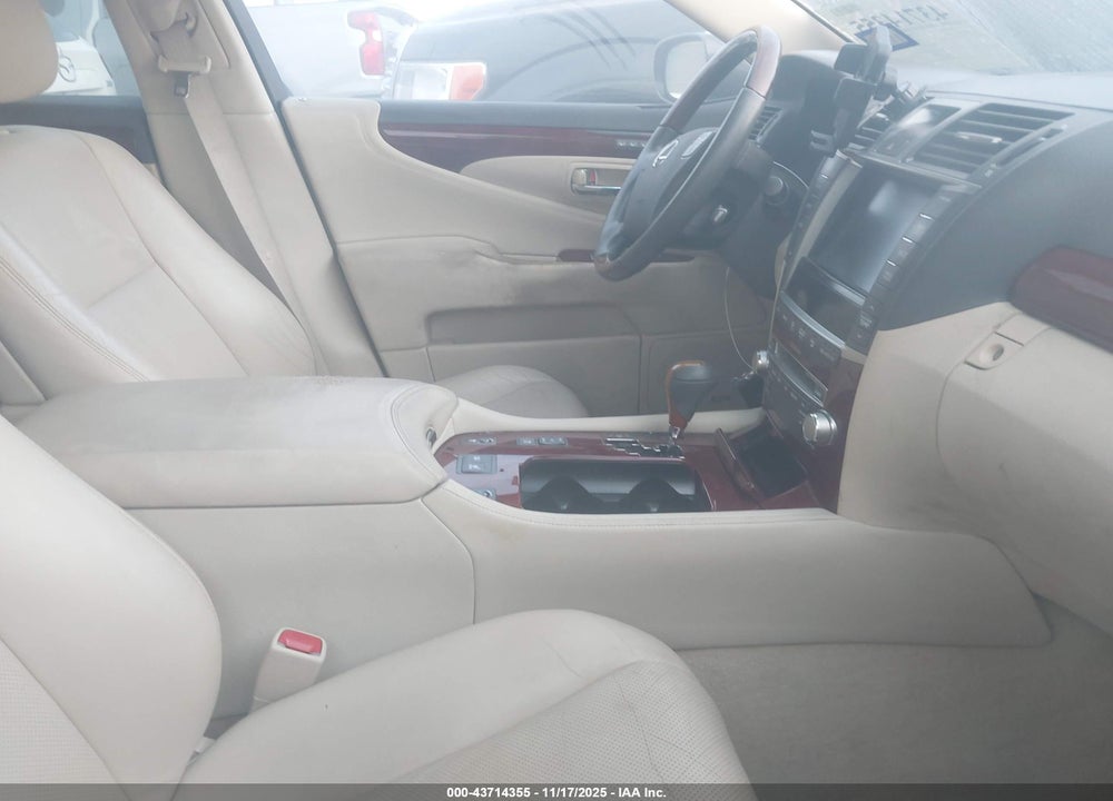 2010 LEXUS LS 460 VIN: JTHBL5EF6A5095242