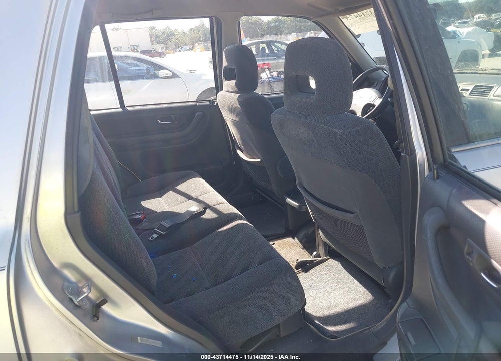 1999 HONDA CR-V EX VIN: JHLRD1862XC025553