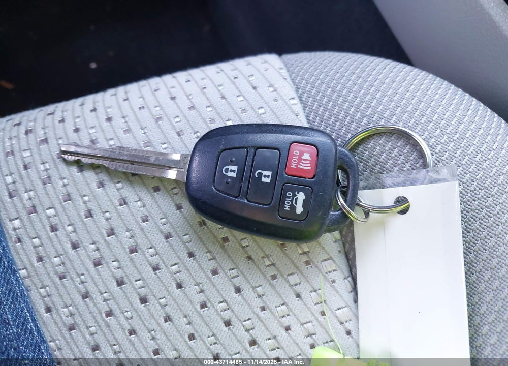2014 TOYOTA CAMRY VIN: 4T1BF1FK2EU435653