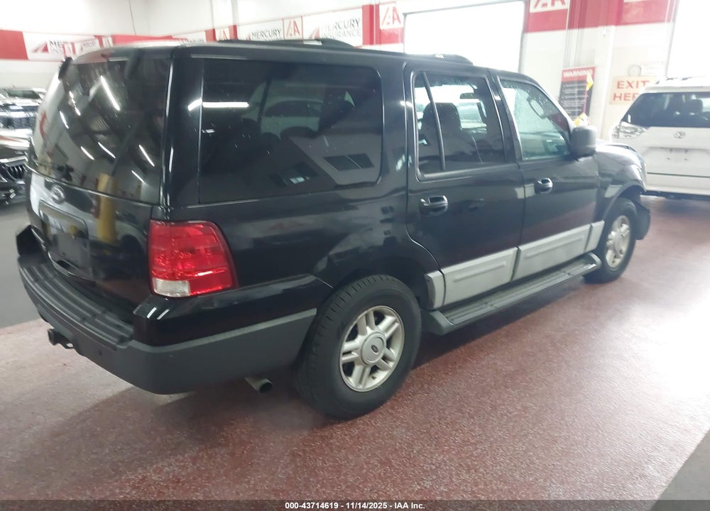2004 FORD EXPEDITION XLT VIN: 1FMRU15W84LB82268