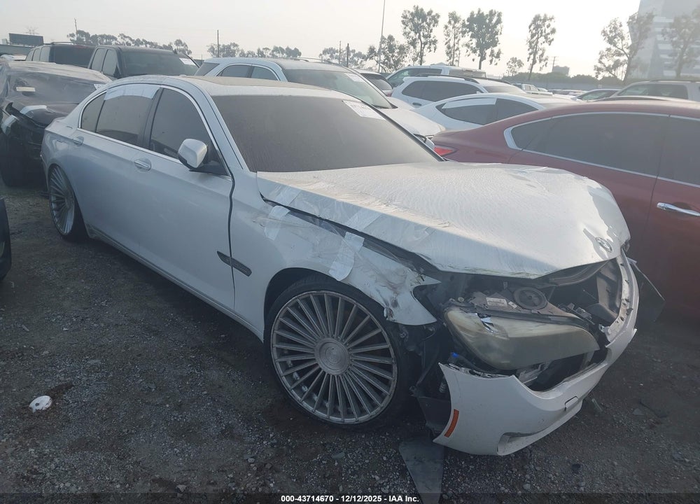 2013 BMW 740LI VIN: WBAYE4C57DD137273
