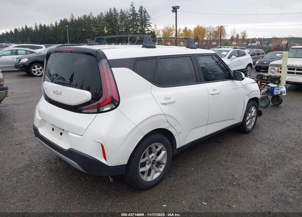 2023 KIA SOUL LX VIN: KNDJ23AU8P7842474