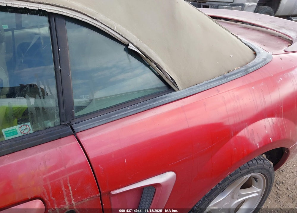 2000 FORD MUSTANG VIN: 1FAFP4441YF236598
