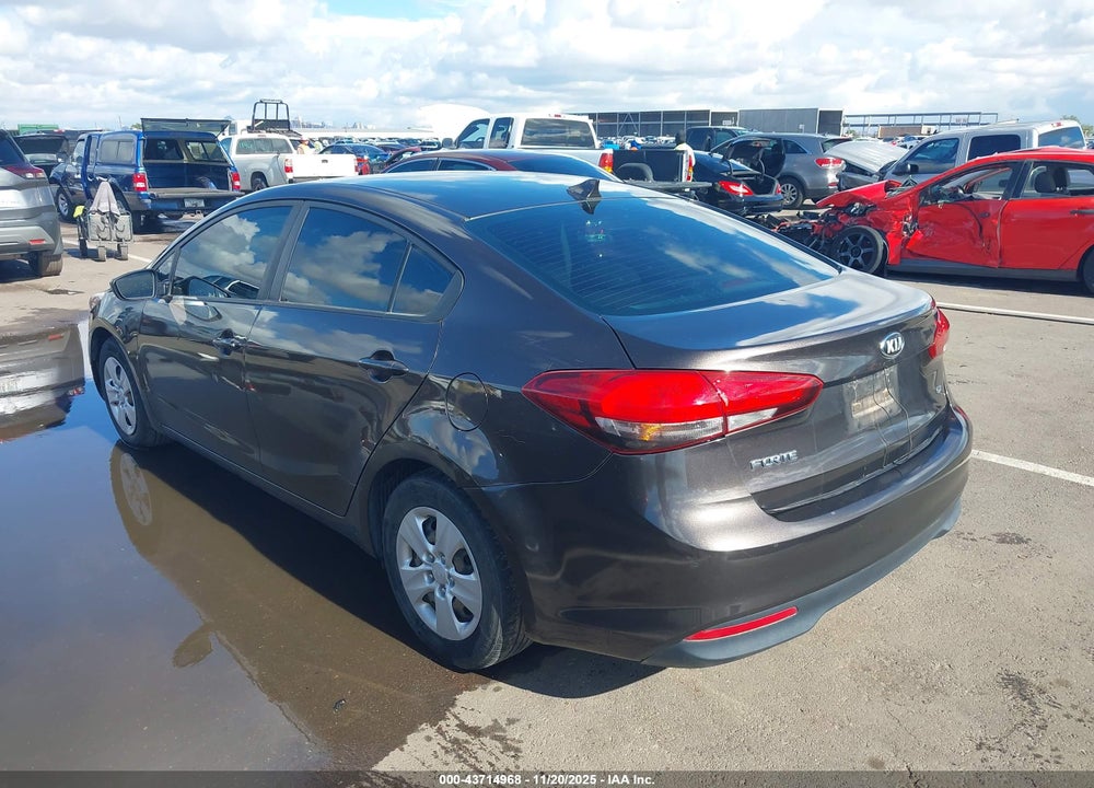 2017 KIA FORTE LX VIN: 3KPFK4A78HE081419