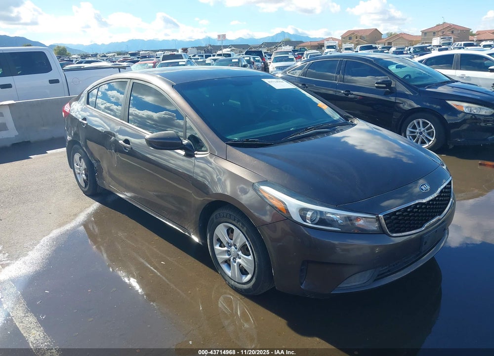 2017 KIA FORTE LX VIN: 3KPFK4A78HE081419