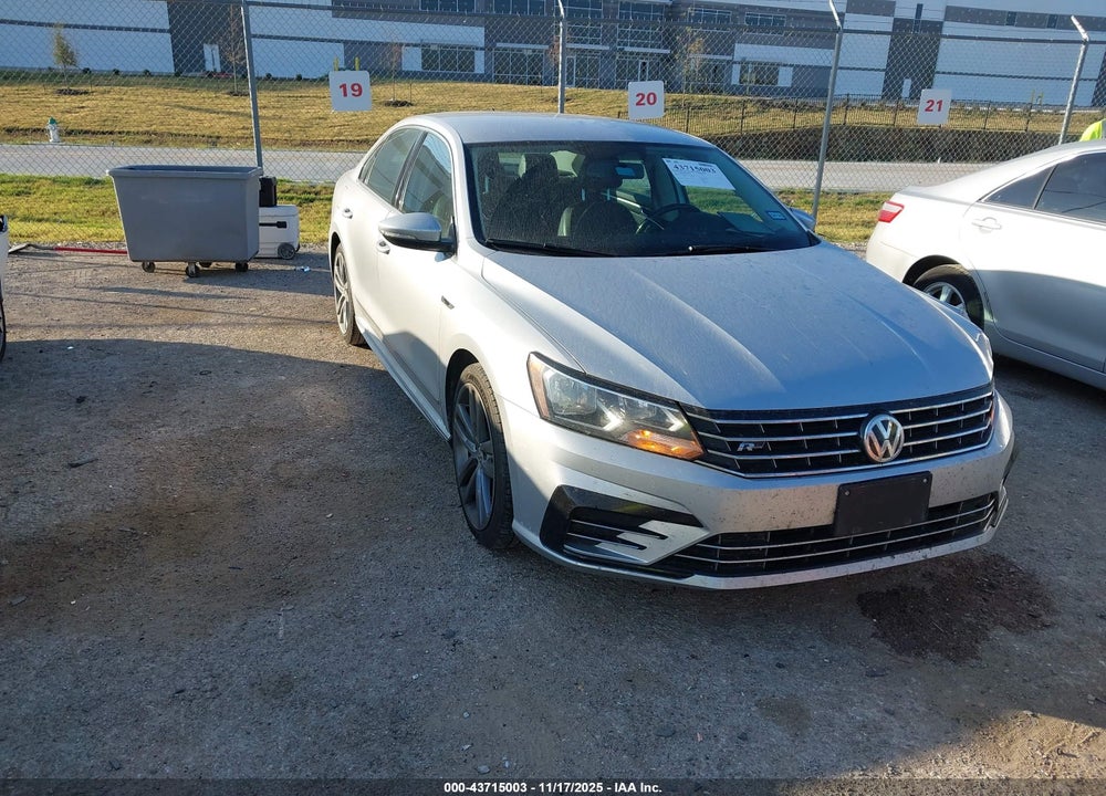 2017 VOLKSWAGEN PASSAT 1.8T R-LINE VIN: 1VWDT7A38HC030753