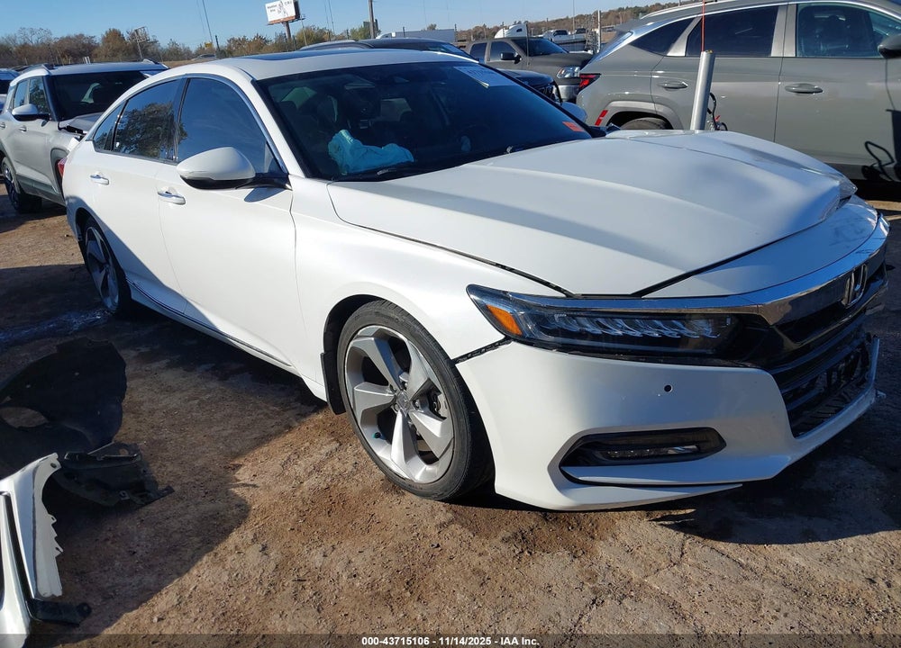 2018 HONDA ACCORD TOURING VIN: 1HGCV1F98JA018950