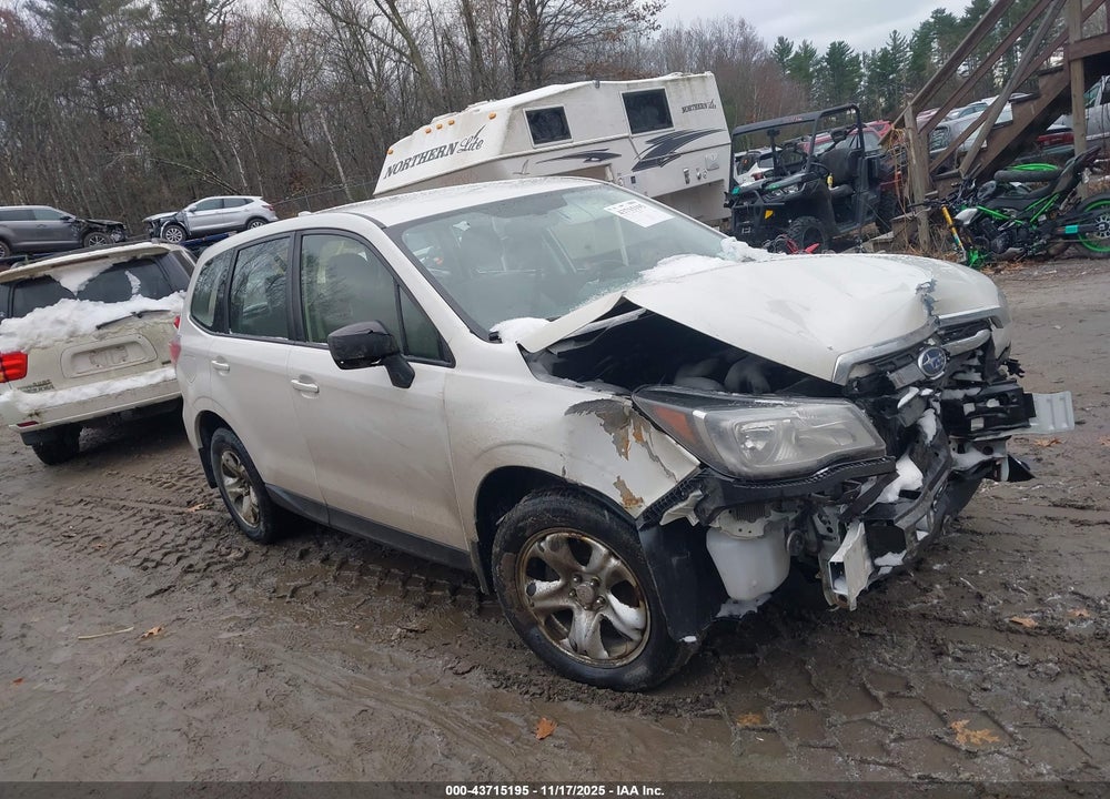 2017 SUBARU FORESTER 2.5I VIN: JF2SJAAC1HH400894