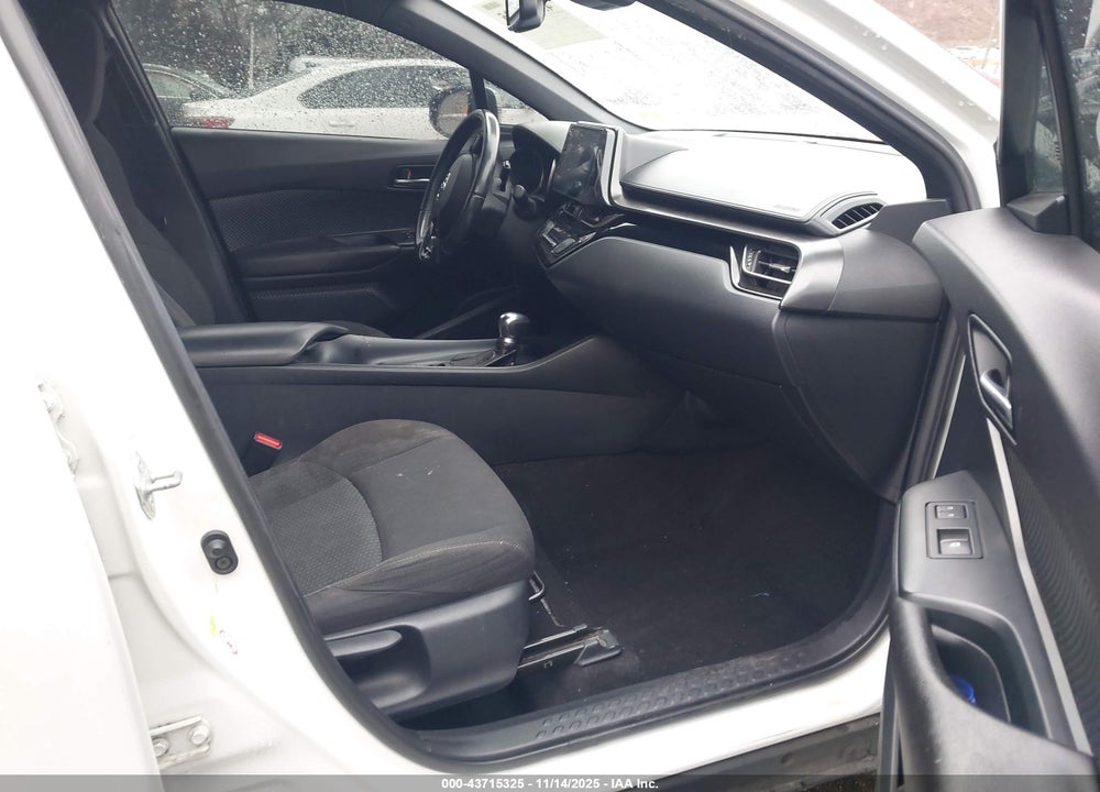 2018 TOYOTA C-HR VIN: NMTKHMBX2JR022663
