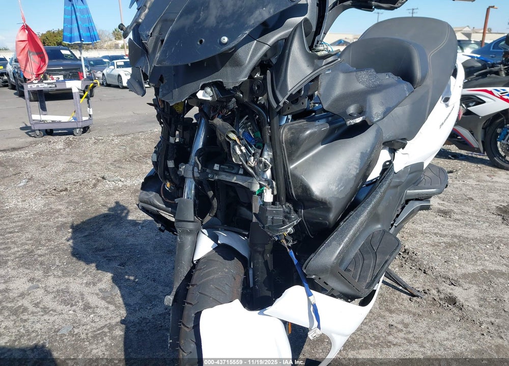 2018 SUZUKI AN650 A VIN: JS1CP51B5J2100553