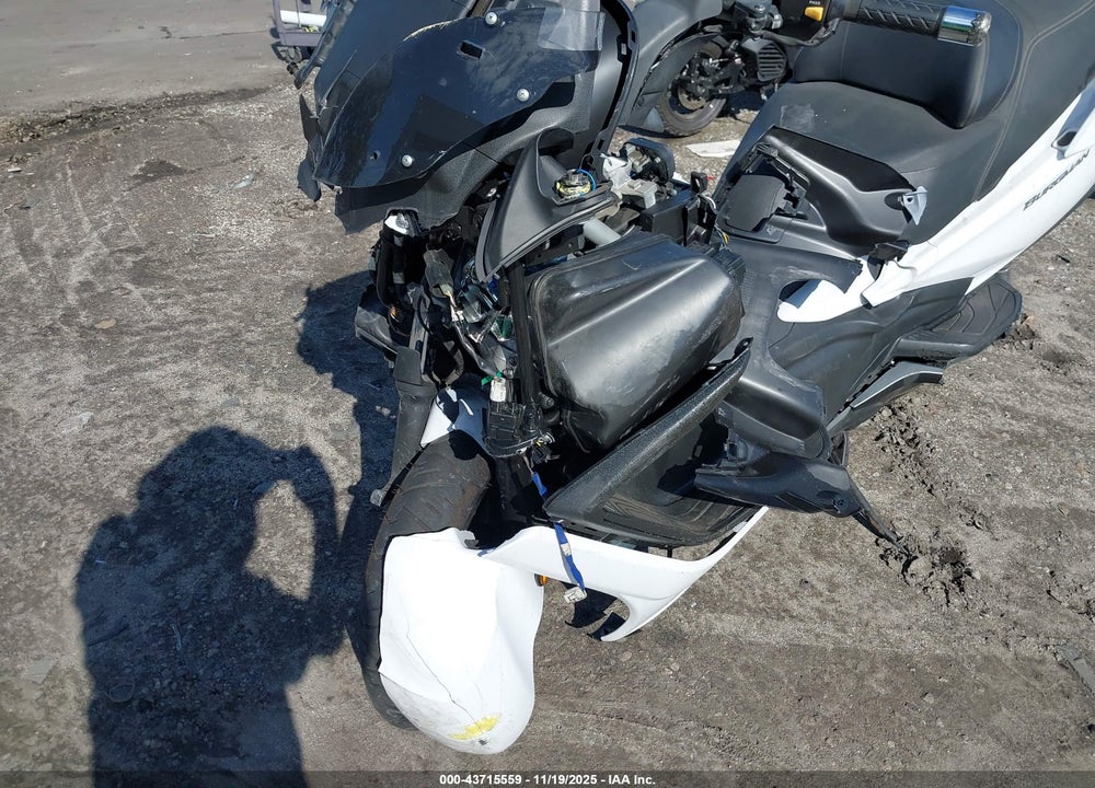 2018 SUZUKI AN650 A VIN: JS1CP51B5J2100553