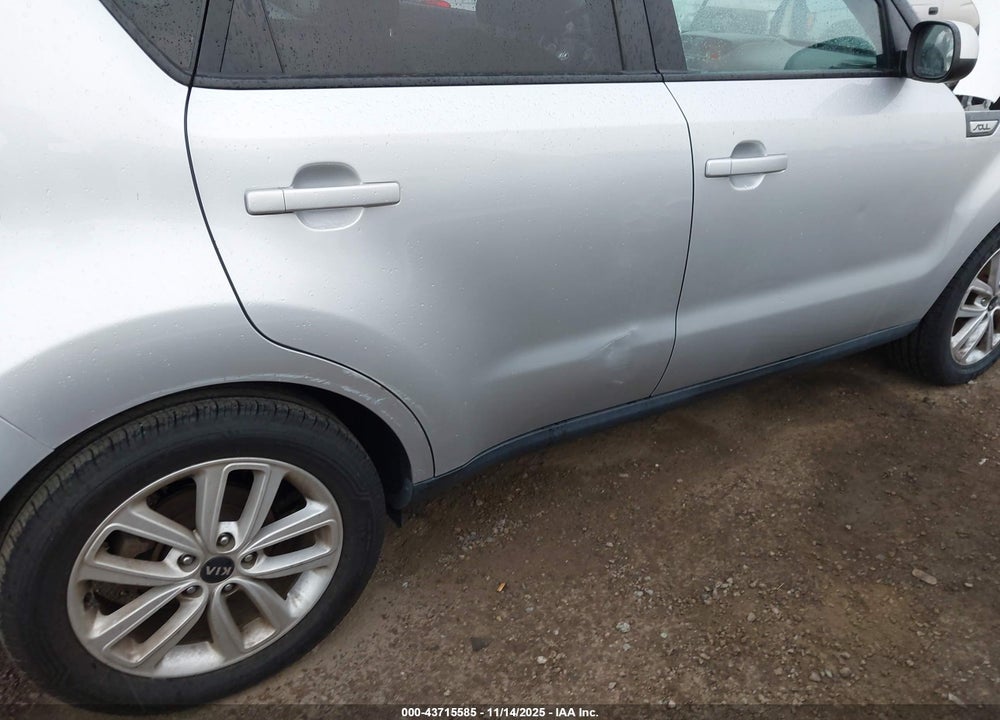 2018 KIA SOUL VIN: KNDJP3A51J7585949
