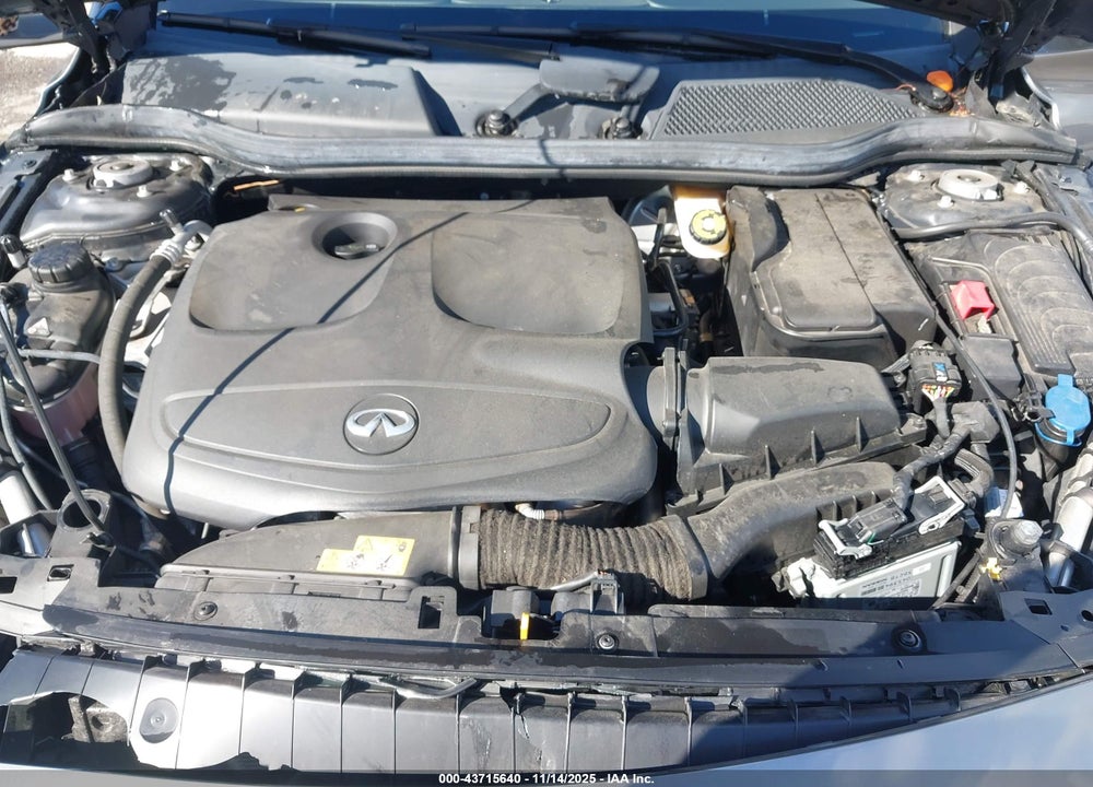2017 INFINITI QX30 PREMIUM VIN: SJKCH5CR8HA017659