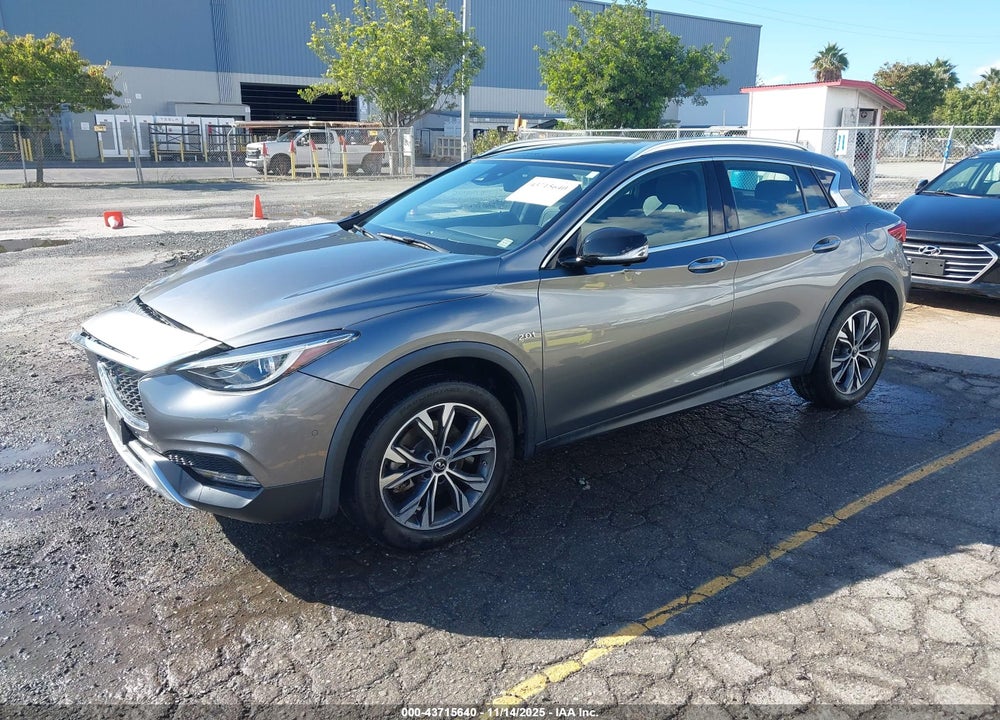 2017 INFINITI QX30 PREMIUM VIN: SJKCH5CR8HA017659