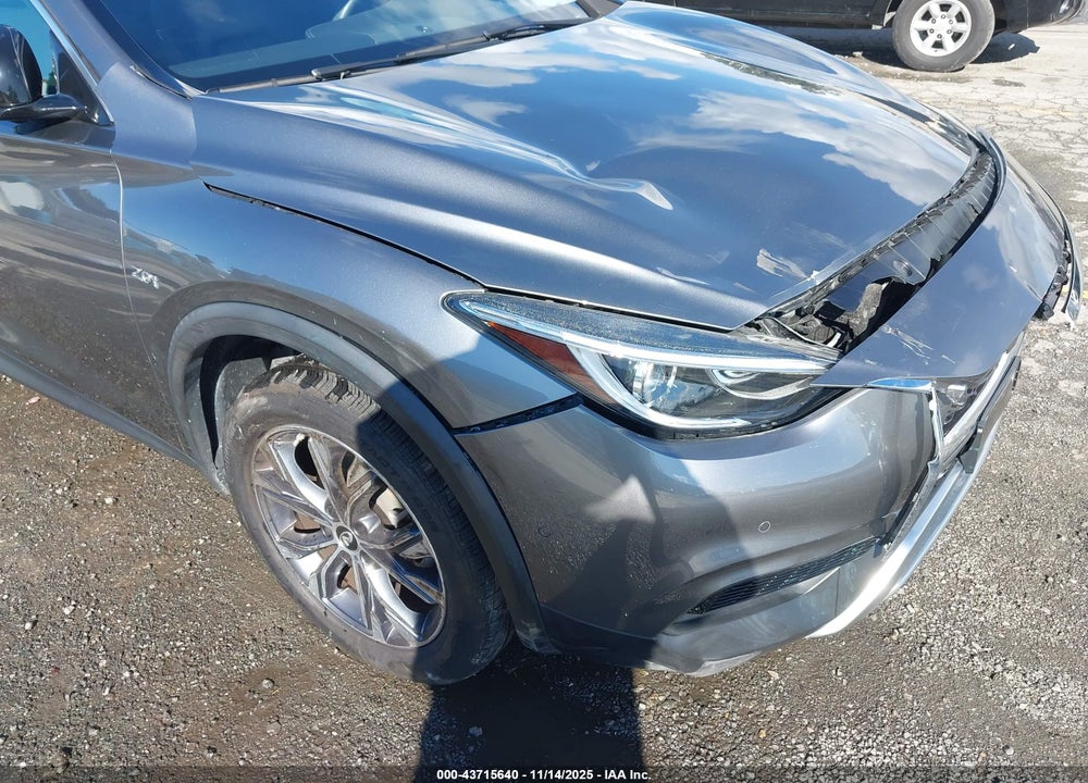 2017 INFINITI QX30 PREMIUM VIN: SJKCH5CR8HA017659