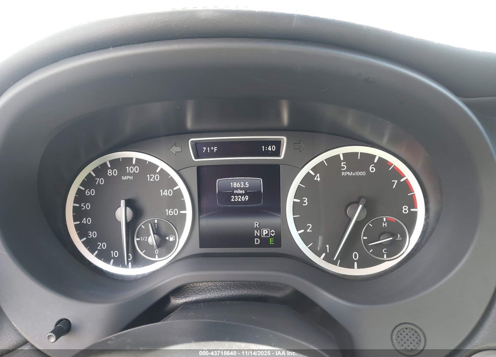 2017 INFINITI QX30 PREMIUM VIN: SJKCH5CR8HA017659