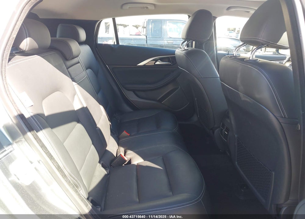 2017 INFINITI QX30 PREMIUM VIN: SJKCH5CR8HA017659