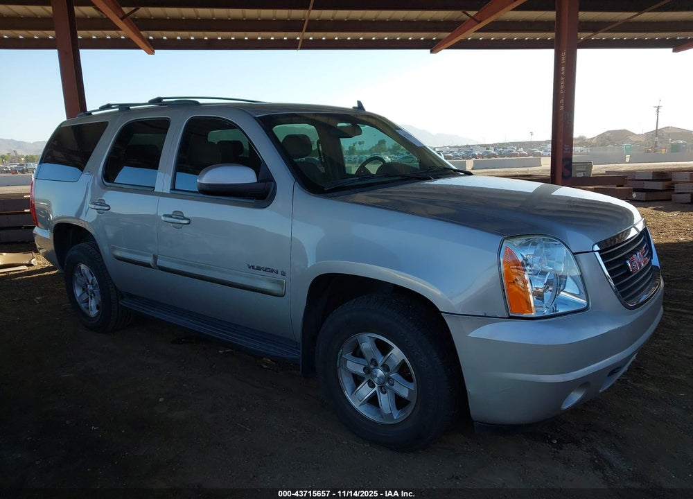 2008 GMC YUKON SLT VIN: 1GKFC13078R138388