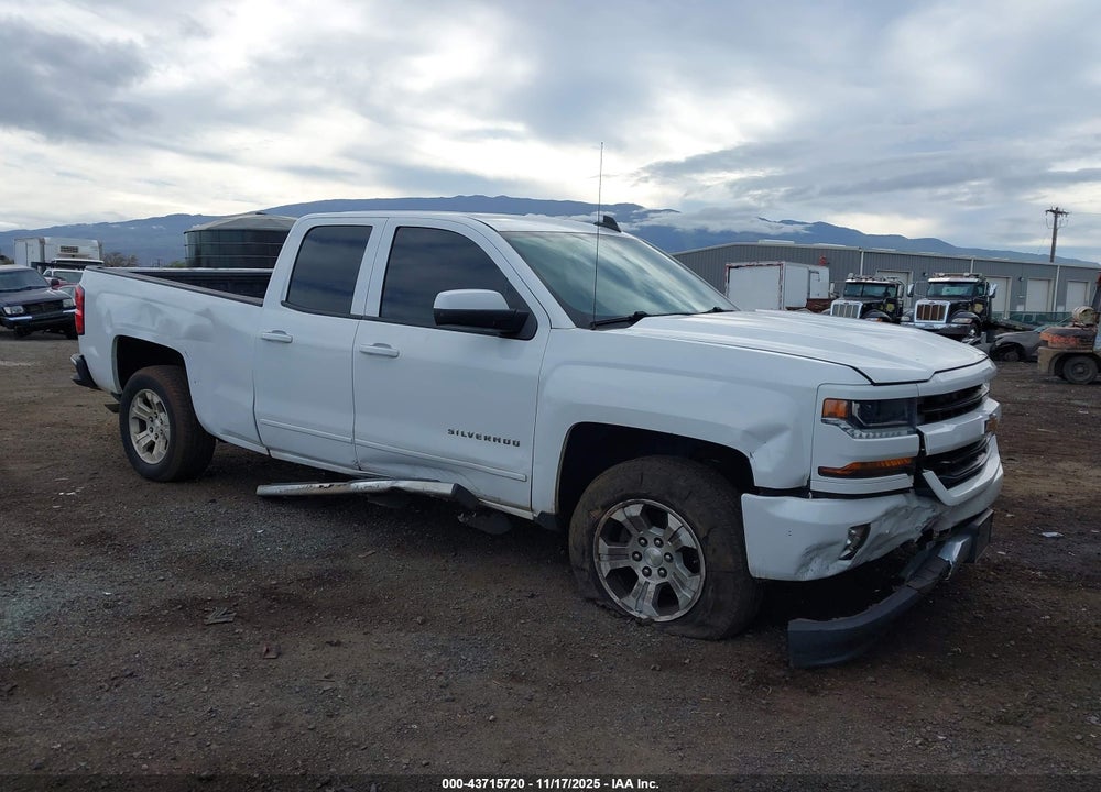 2016 CHEVROLET SILVERADO 1500 2LT VIN: 1GCVKRECXGZ325171