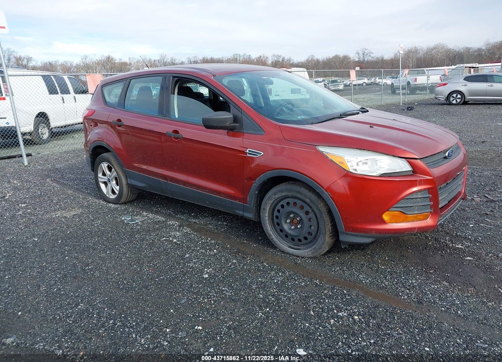2014 FORD ESCAPE S VIN: 1FMCU0F73EUD05820