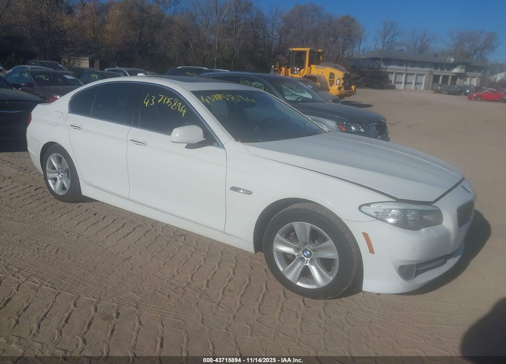 2013 BMW 528I XDRIVE VIN: WBAXH5C52DD109583