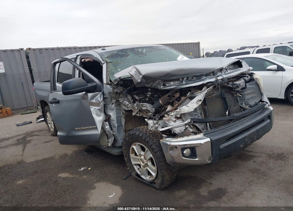 2019 TOYOTA TUNDRA SR5 5.7L V8 VIN: 5TFDY5F14KX826612