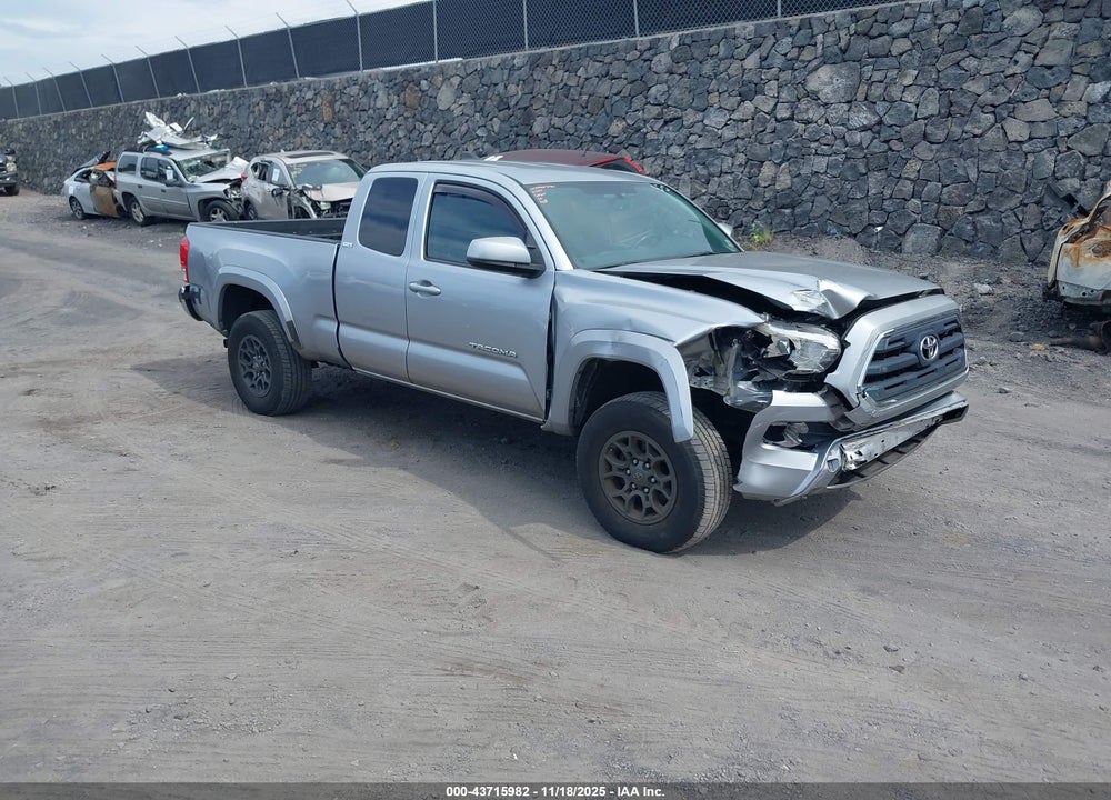 2017 TOYOTA TACOMA SR5 V6 VIN: 5TFRZ5CN5HX033788