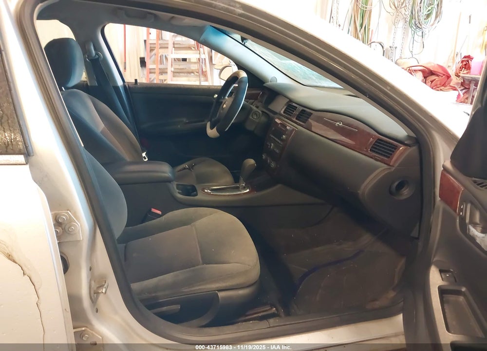 2011 CHEVROLET IMPALA VIN: 2G1WA5EK6B1129911
