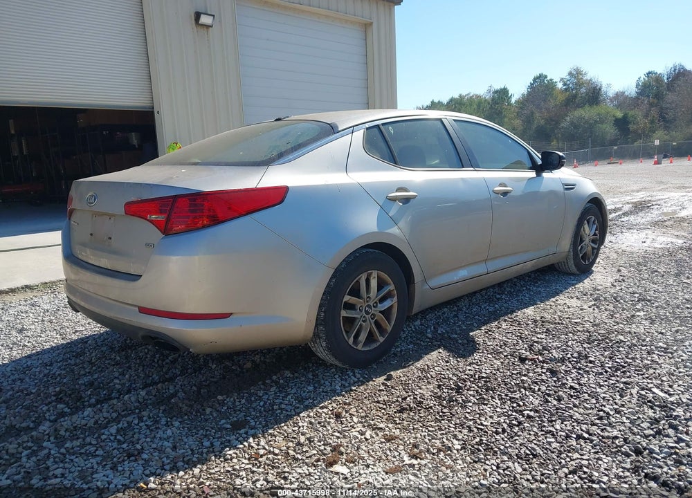 2011 KIA OPTIMA VIN: KNAGM4A78B5069561