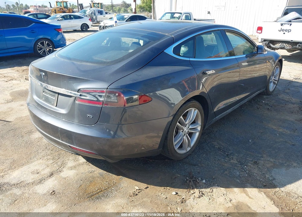 2016 TESLA MODEL S 60/70/75/85 VIN: 5YJSA1E19GF131727