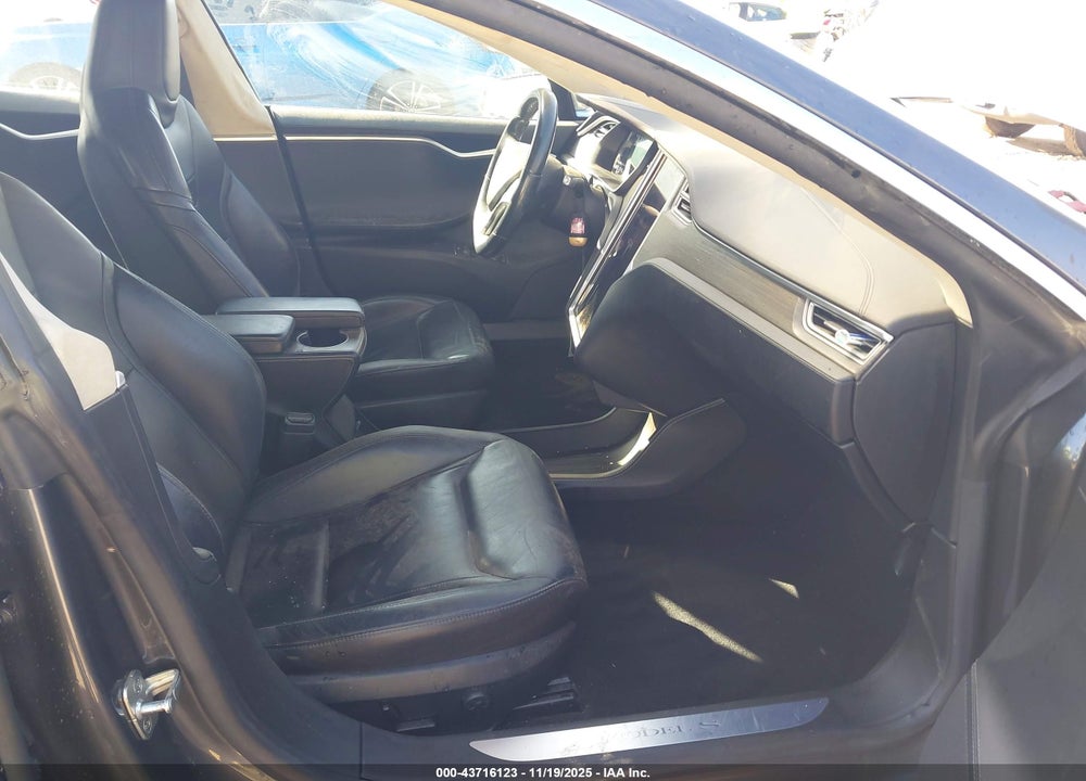 2016 TESLA MODEL S 60/70/75/85 VIN: 5YJSA1E19GF131727