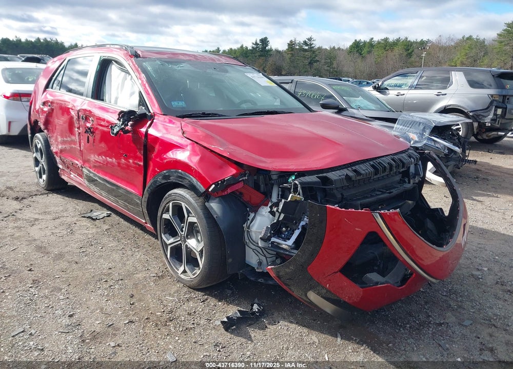 2023 KIA NIRO EX TOURING VIN: KNDCR3LE1P5035512
