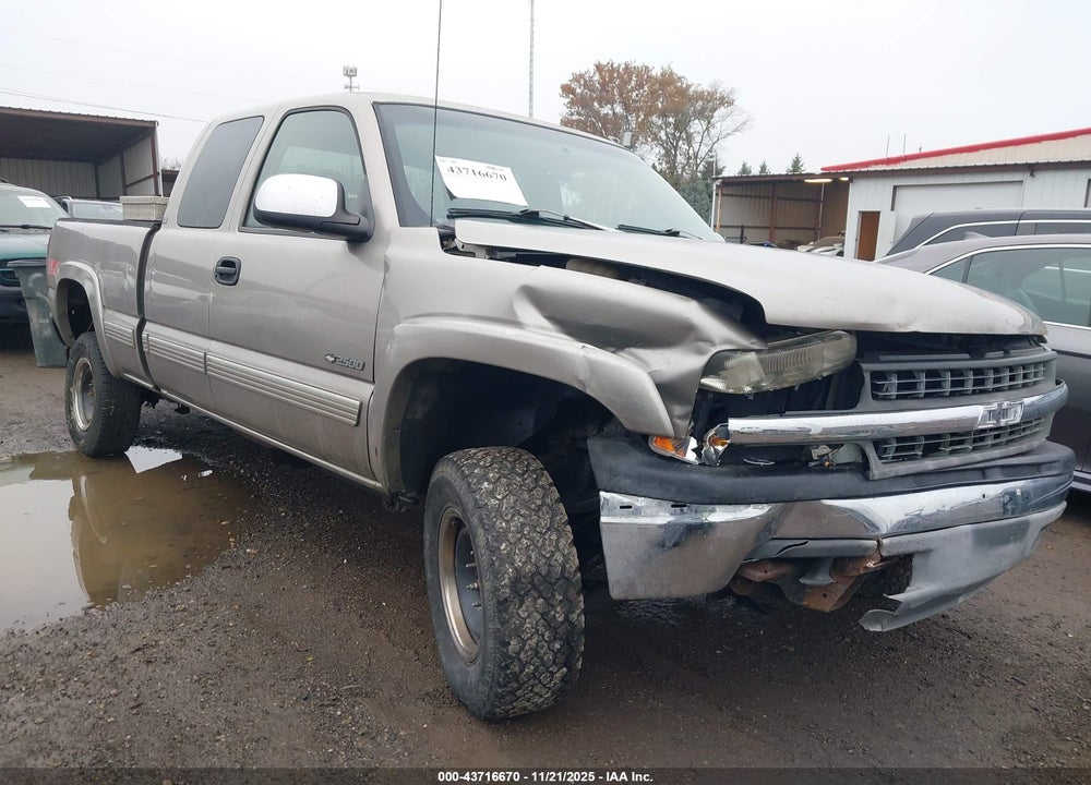1999 CHEVROLET SILVERADO 2500 LS VIN: 1GCGK29U6XE231816