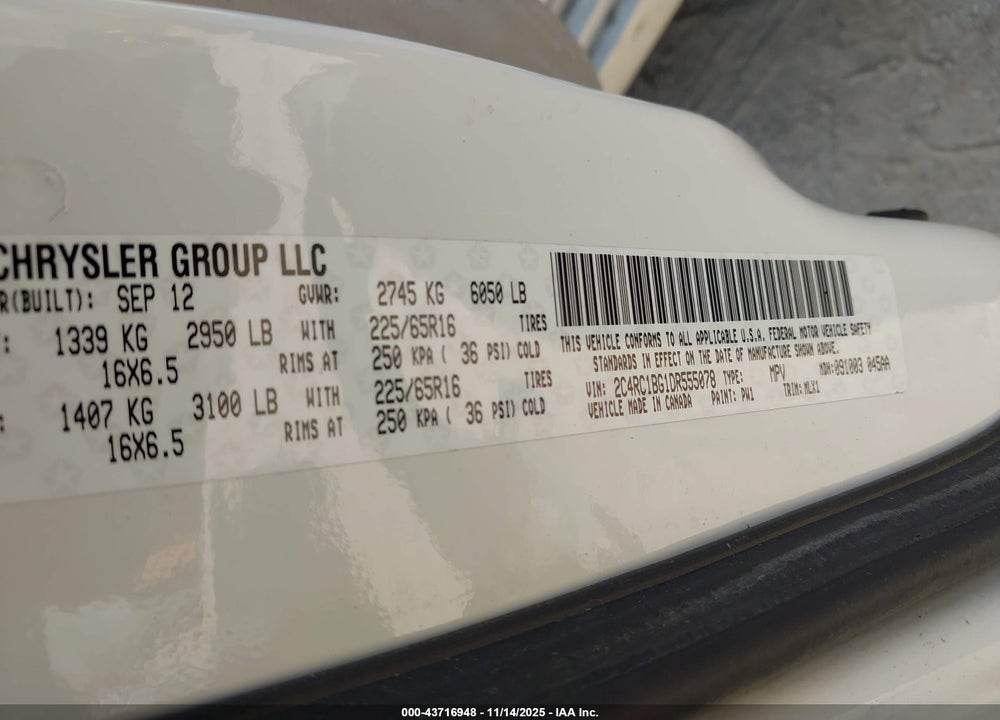 2013 CHRYSLER TOWN & COUNTRY TOURING VIN: 2C4RC1BG1DR555078