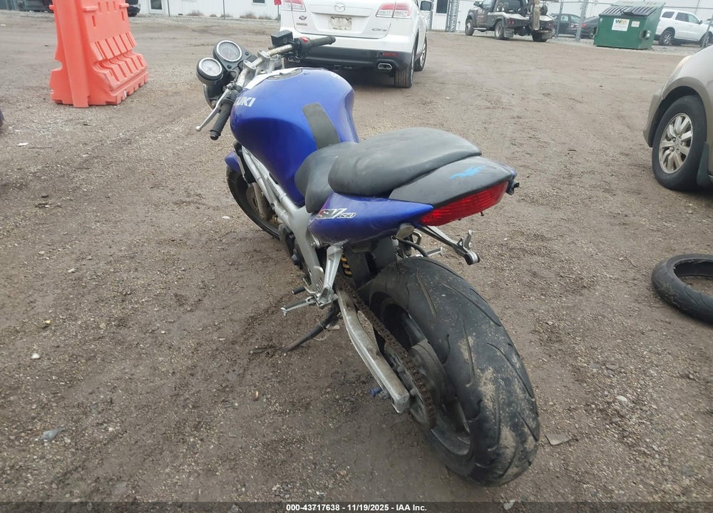 2000 SUZUKI SV650 VIN: JS1VP52A4Y2100200