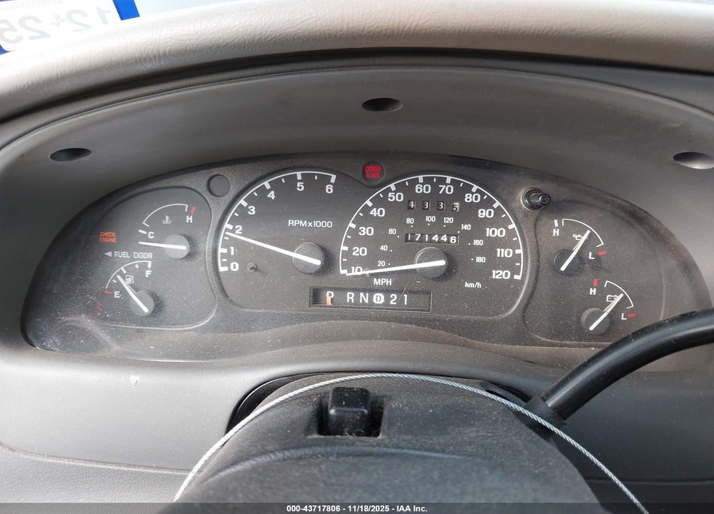 2000 FORD RANGER XLT VIN: 1FTZR15X0YPA29686