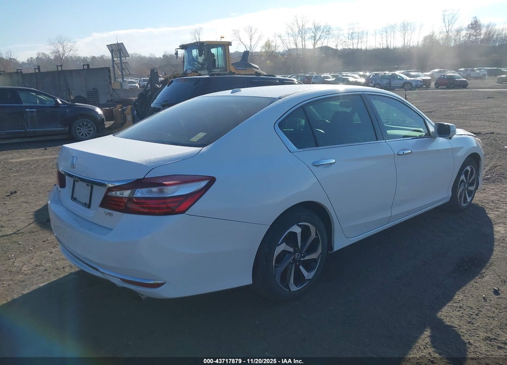 2017 HONDA ACCORD VIN: 1HGCR3F80HA043486