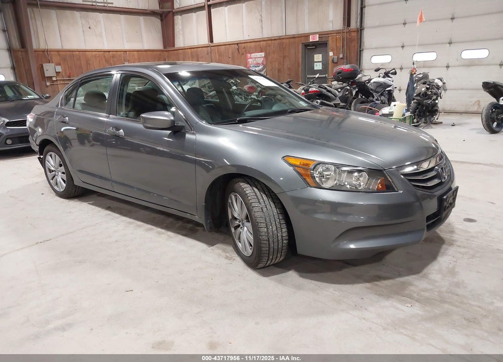 2012 HONDA ACCORD 2.4 EX VIN: 1HGCP2F79CA040067