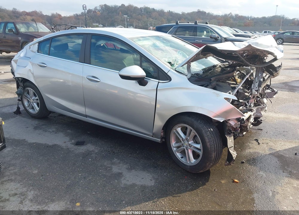 2018 CHEVROLET CRUZE LT AUTO VIN: 1G1BE5SM6J7136089