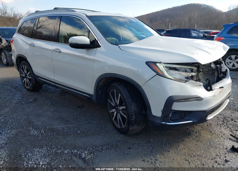 2019 HONDA PILOT TOURING VIN: 5FNYF6H98KB066114