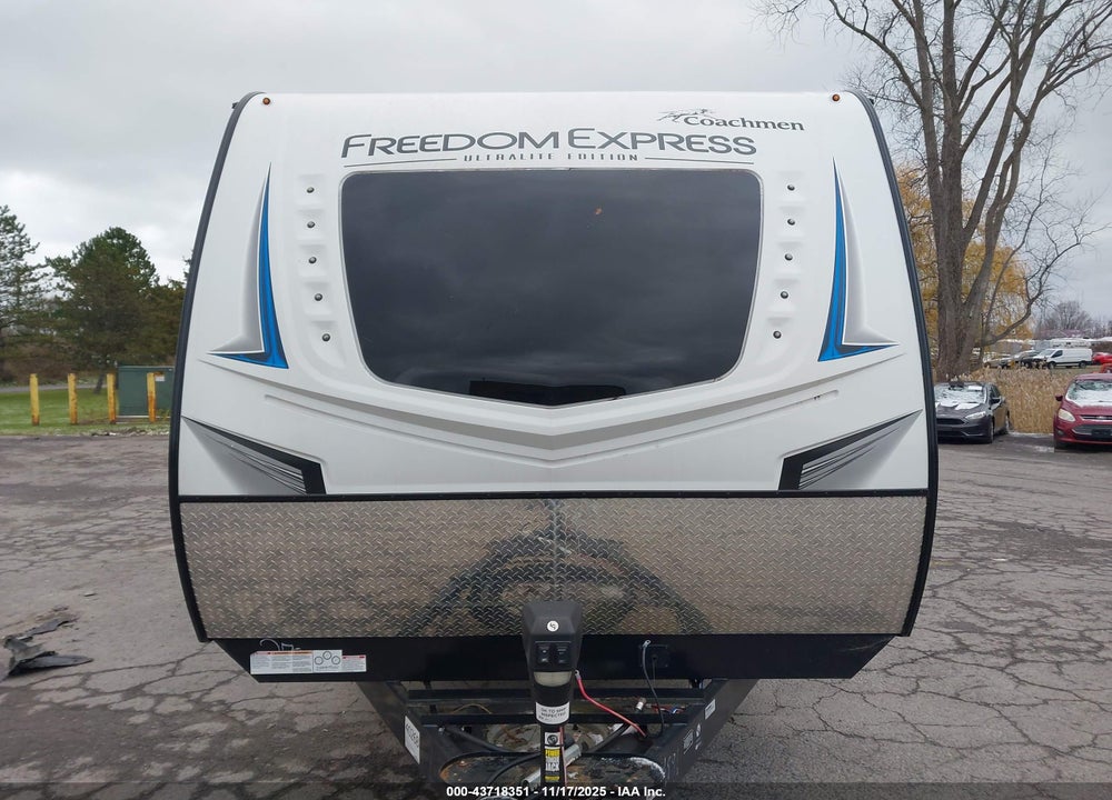 2021 COACHMEN FREEDOM EXPRESS VIN: 5ZT2FETB2MW016896