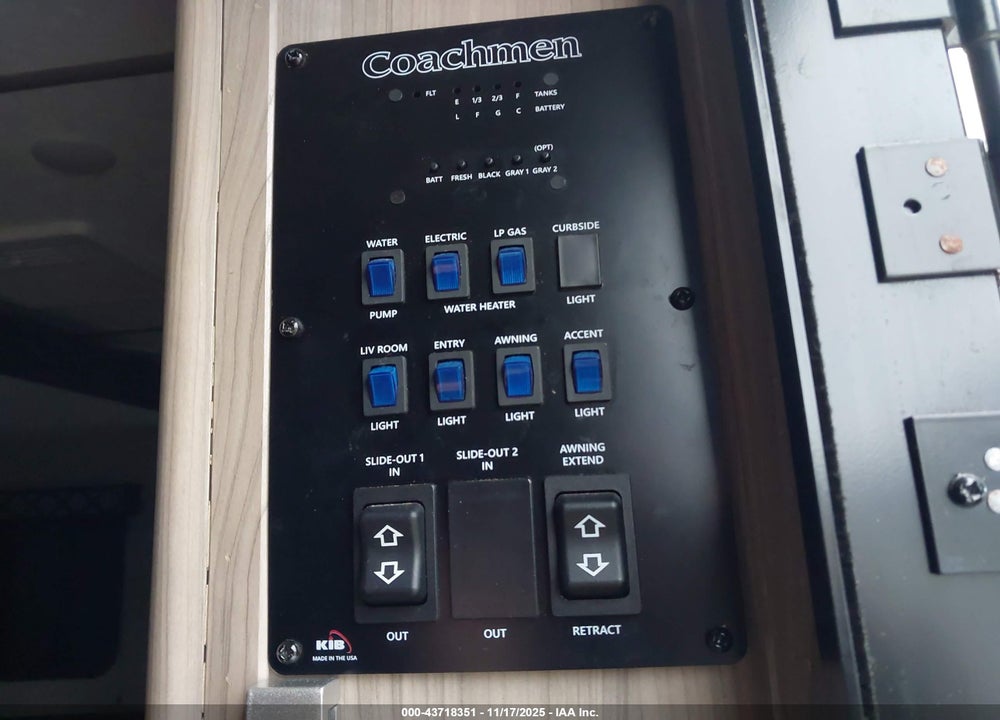 2021 COACHMEN FREEDOM EXPRESS VIN: 5ZT2FETB2MW016896