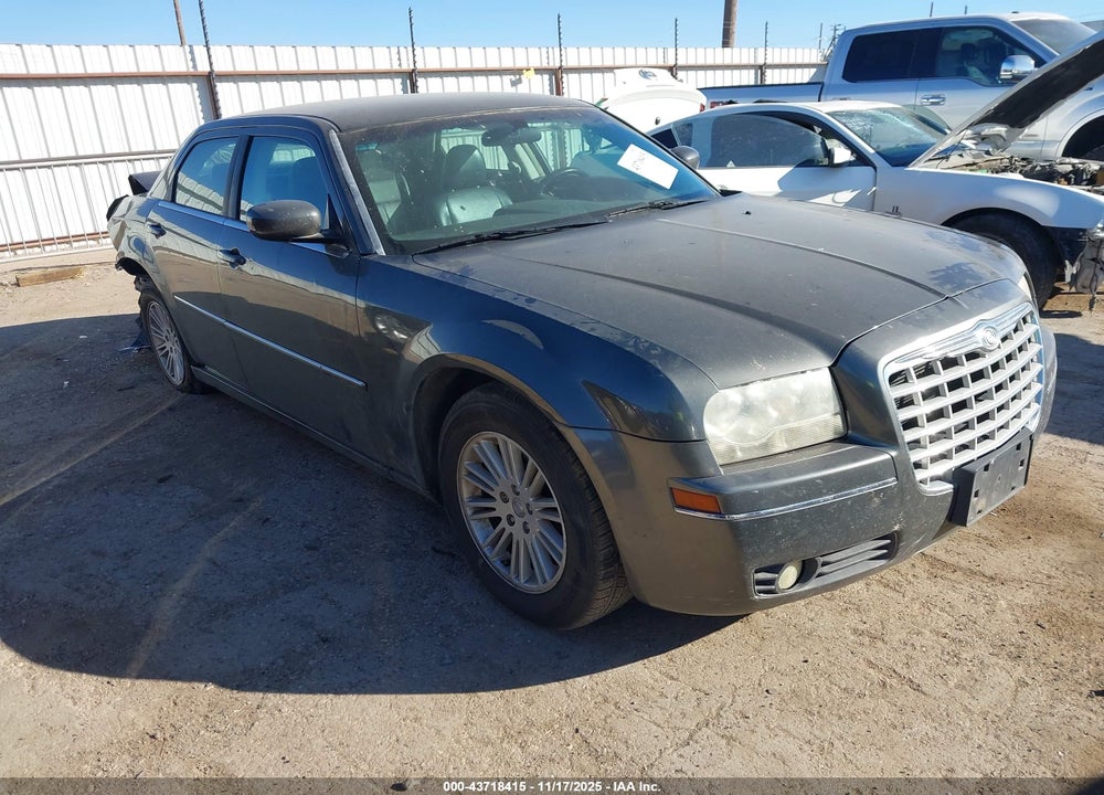 2009 CHRYSLER 300 TOURING VIN: 2C3KA53VX9H634178