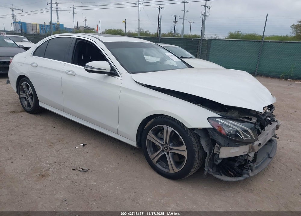 2019 MERCEDES-BENZ E 300 VIN: WDDZF4JB0KA677081