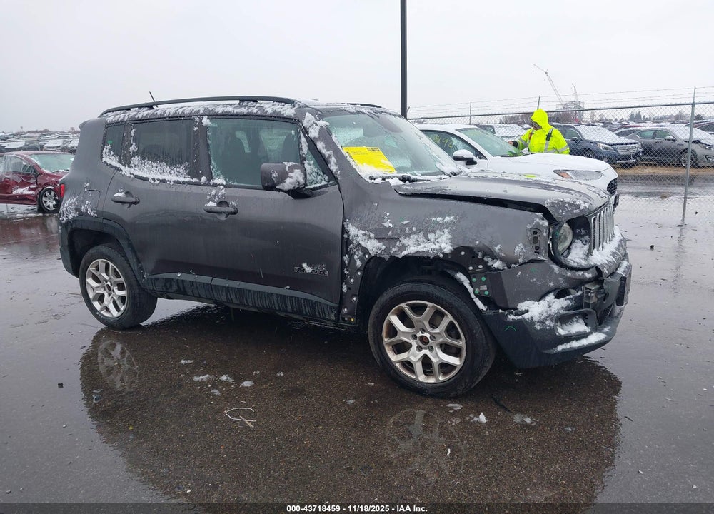2016 JEEP RENEGADE LATITUDE VIN: ZACCJBBT7GPD71061