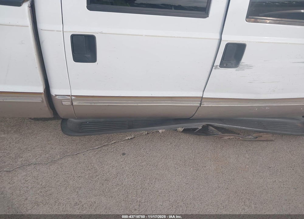 1999 FORD F-250 LARIAT/XL/XLT VIN: 1FTNW20F7XEC08250