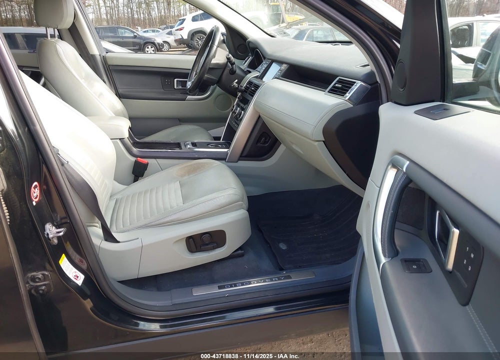 2016 LAND ROVER DISCOVERY SPORT VIN: SALCT2BG4GH552342