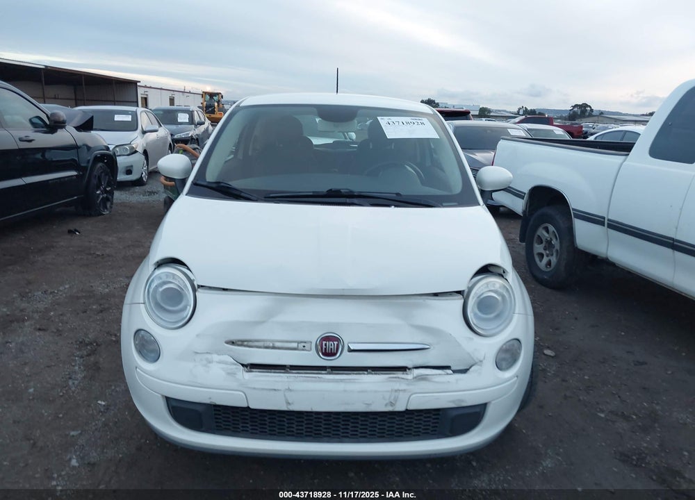 2013 FIAT 500 VIN: 3C3CFFAR2DT739489